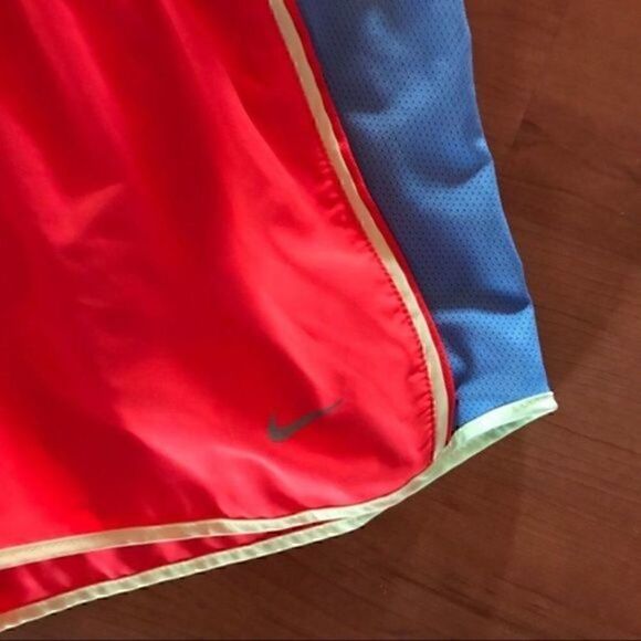 NWOT. NIKE DRI FIT DARK ORANGE and BLUE SHORTS. - Picture 4 of 6